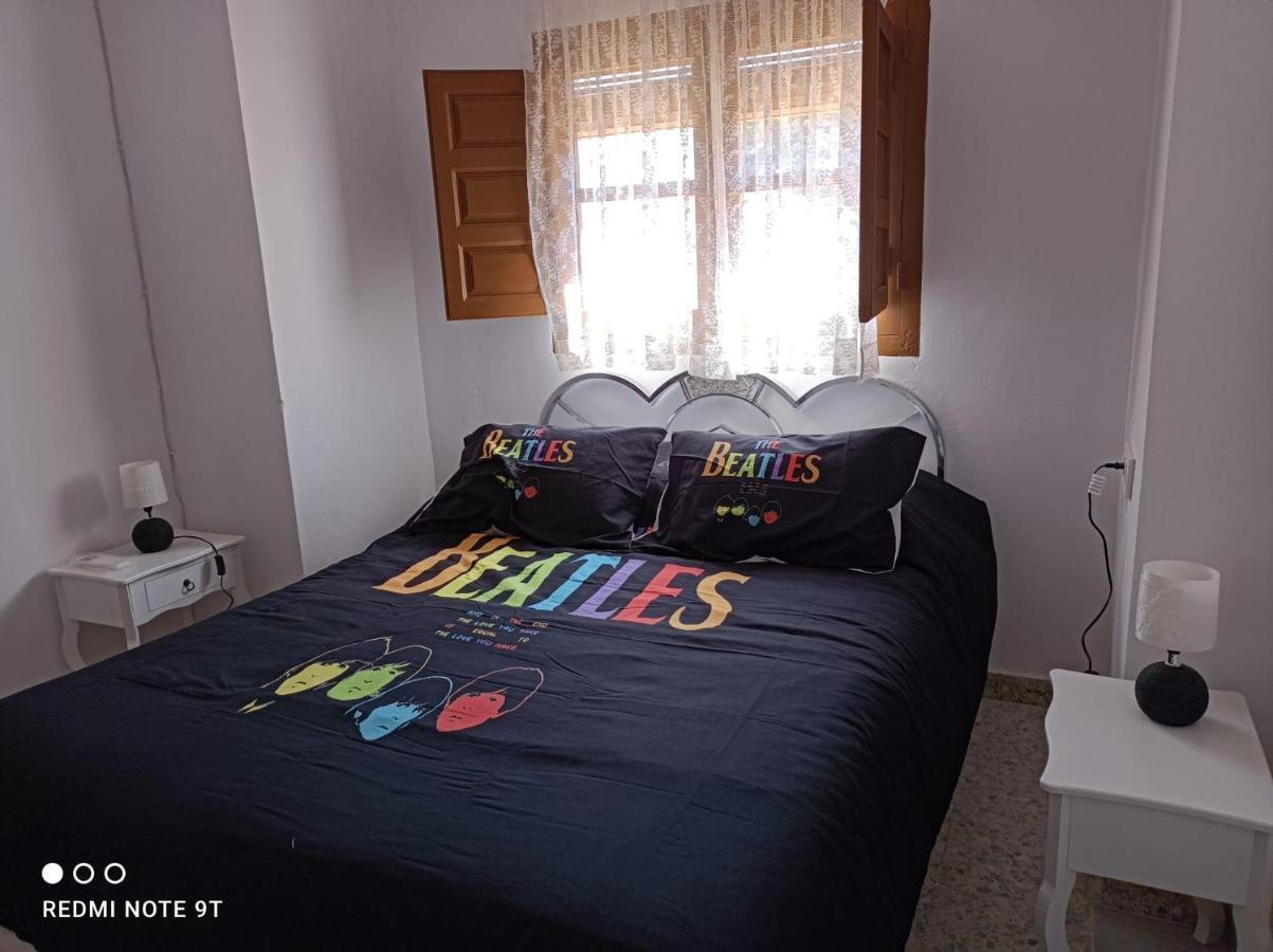Casa Beatles Del Valle Pinos del Valle المظهر الخارجي الصورة
