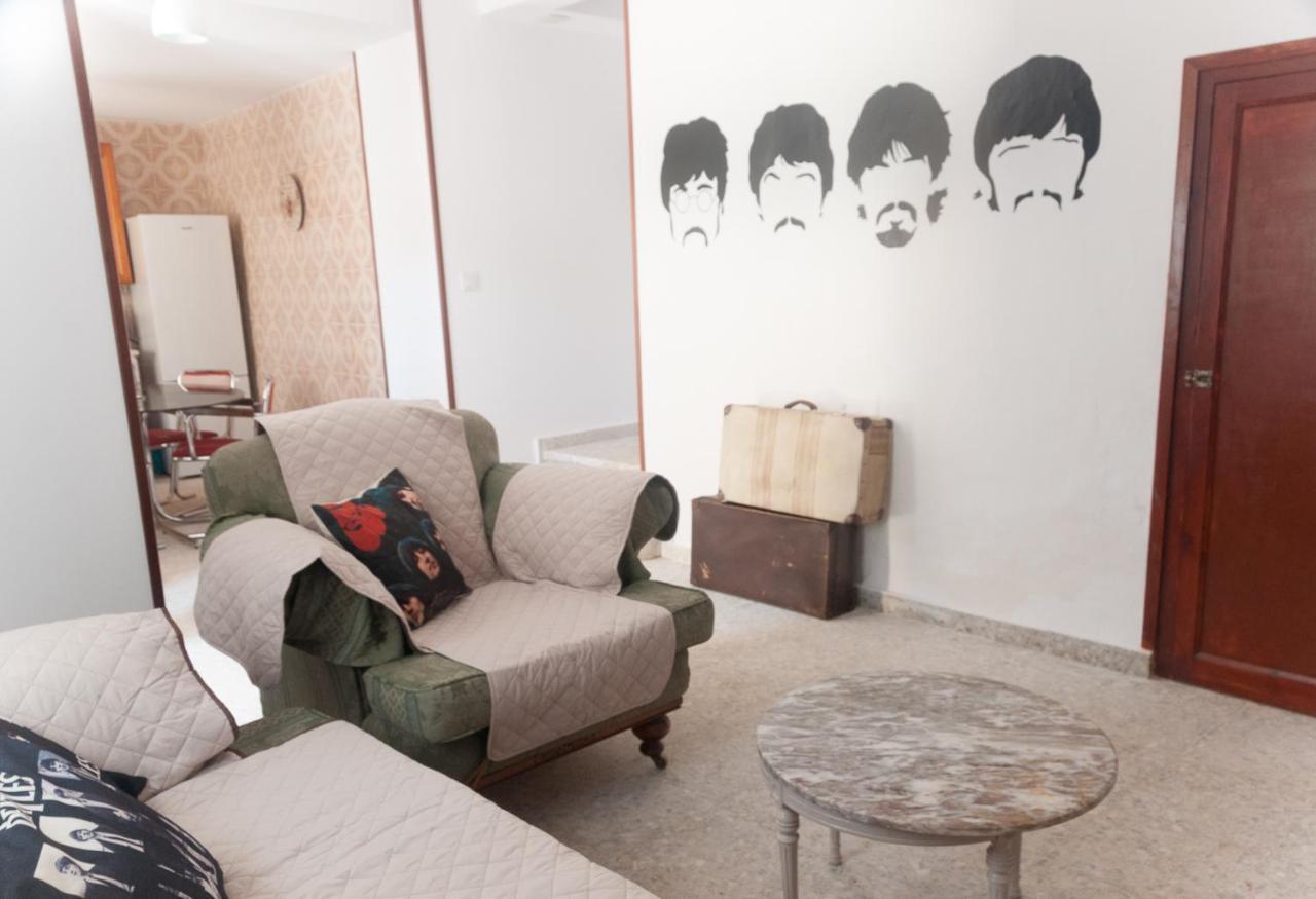 Casa Beatles Del Valle Pinos del Valle المظهر الخارجي الصورة