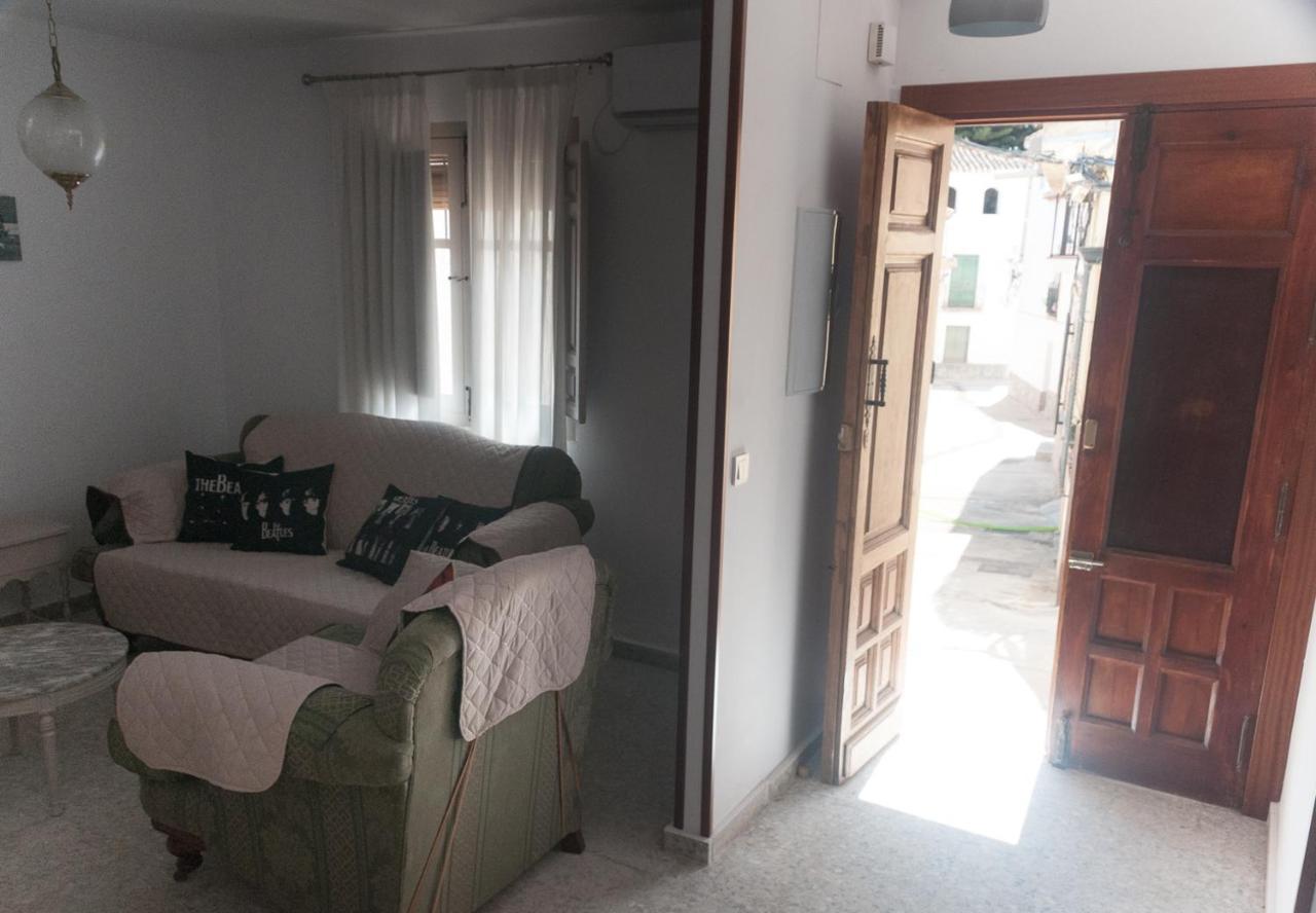 Casa Beatles Del Valle Pinos del Valle المظهر الخارجي الصورة